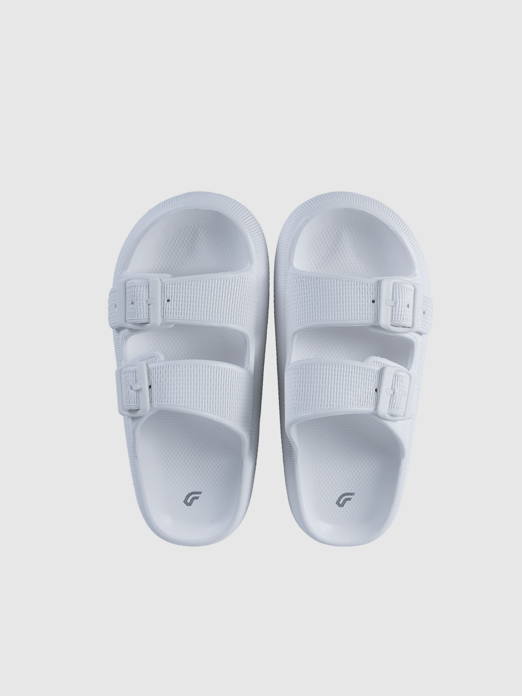 Chinelo Fobel Pace