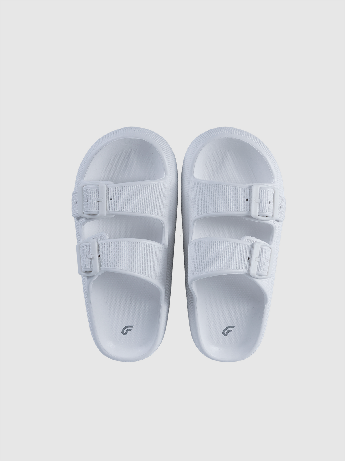 Chinelo Fobel Pace